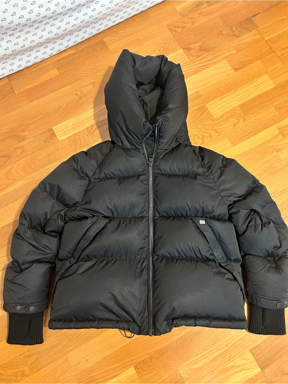 Soia & Kyo Medium M Revolve Black Oversized Puffer Ski Jacket with Hood